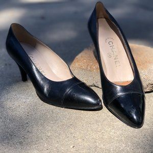 CHANEL Black Leather & Patent Cap Toe Heeled Pump (90s)